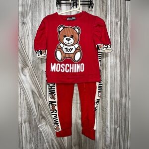Moschino red and white bear print two-piece set #kidswear Excellent condition
